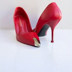 Alexander McQueen Red Heels with Silver Tip